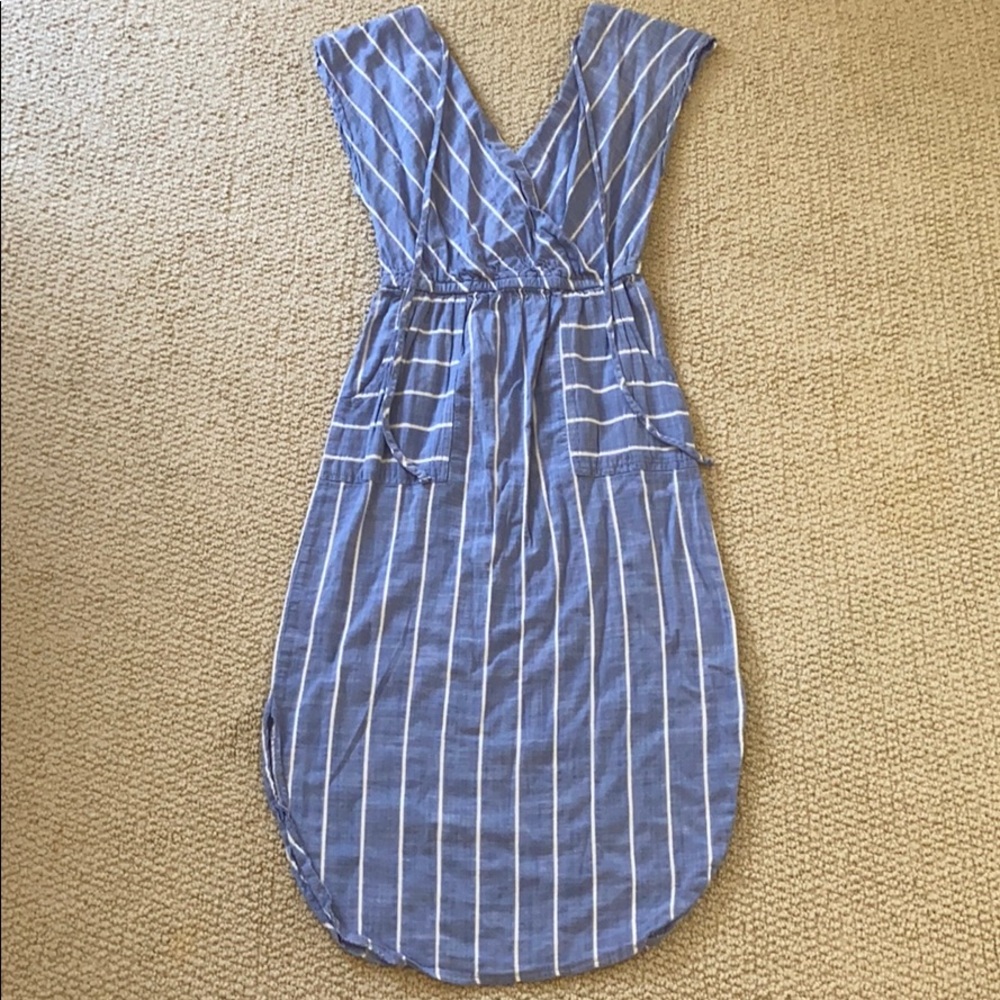 Universal Thread blue and white stripped dress XS